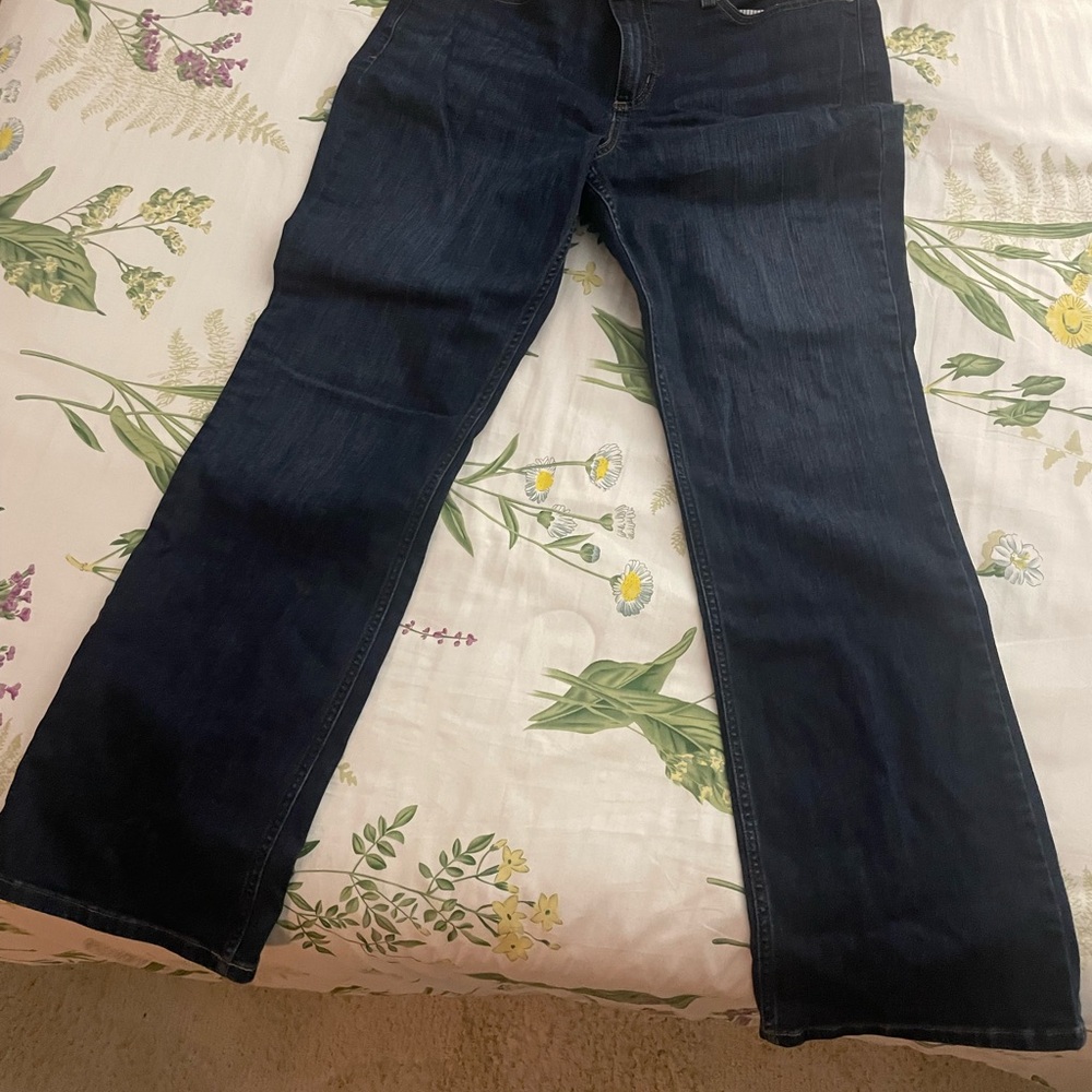 Duluth Trading Co Women's Dark Blue Boot Cut Jeans